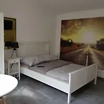 Koffi 16 *